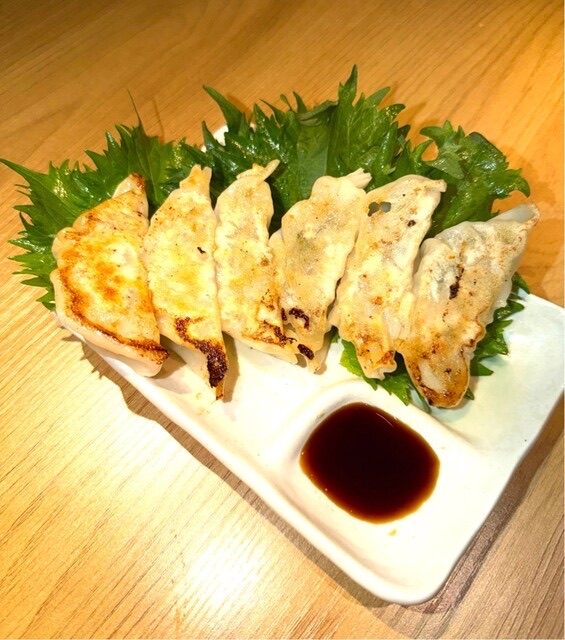 シソ巻き焼き餃子６ヶ