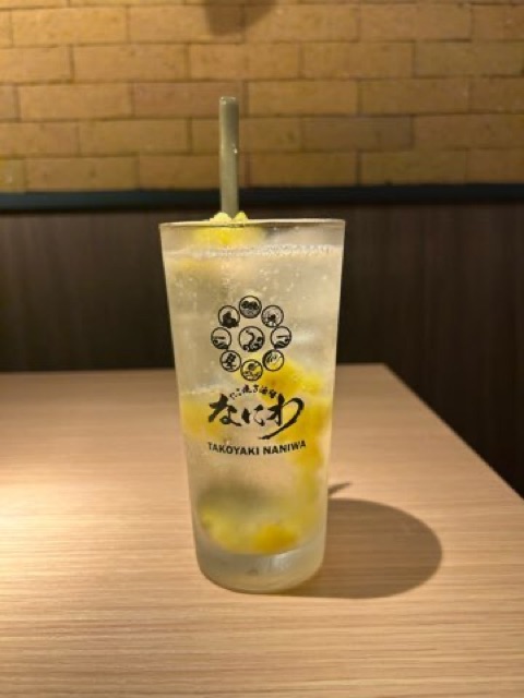 ざく切りパインサワー